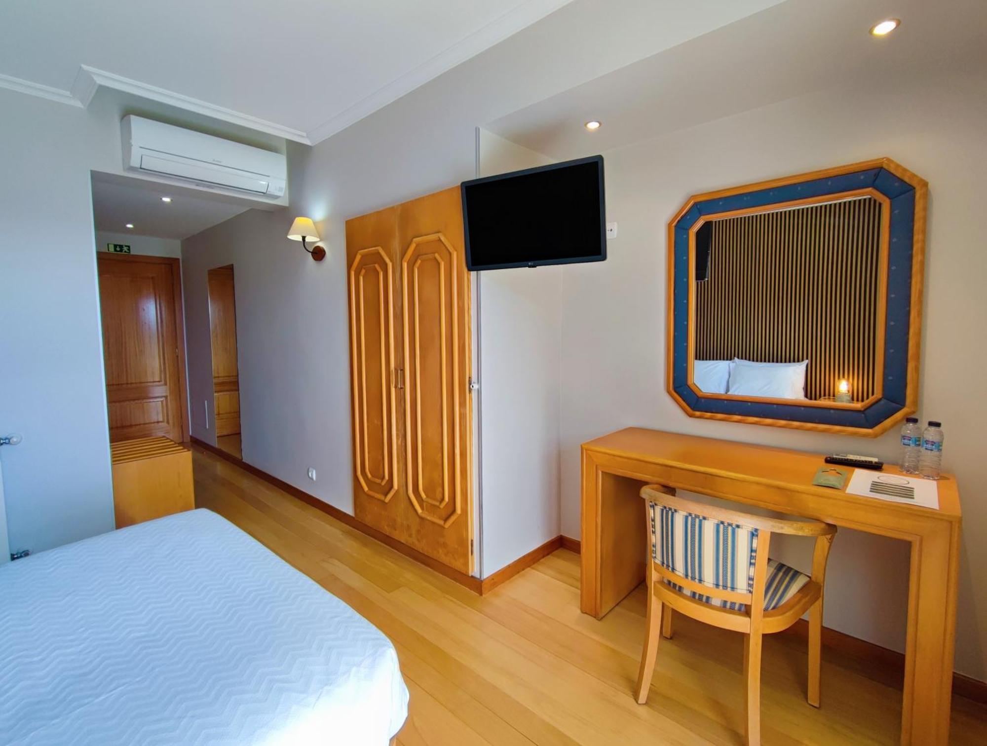 Hotel Miracastro Castro Laboreiro Esterno foto